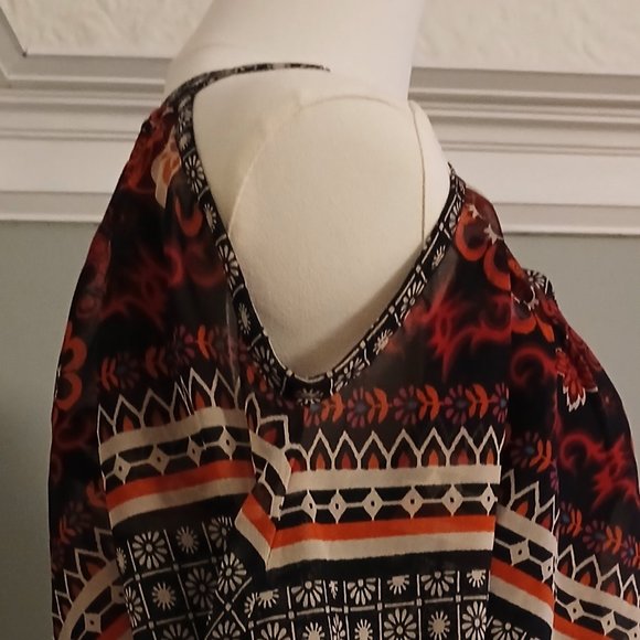 BODYFLIRT Cold Shoulder Tunic - Picture 5 of 8